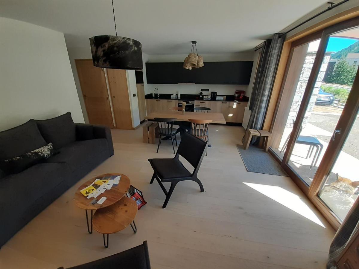 Superbe Appartement T3 4 Etoiles Terrasse Acces Spa Saint-Chaffrey Buitenkant foto