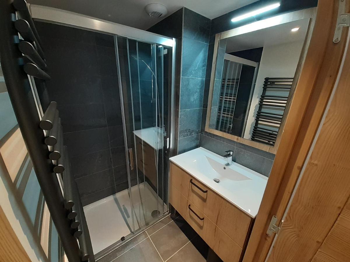 Superbe Appartement T3 4 Etoiles Terrasse Acces Spa Saint-Chaffrey Buitenkant foto